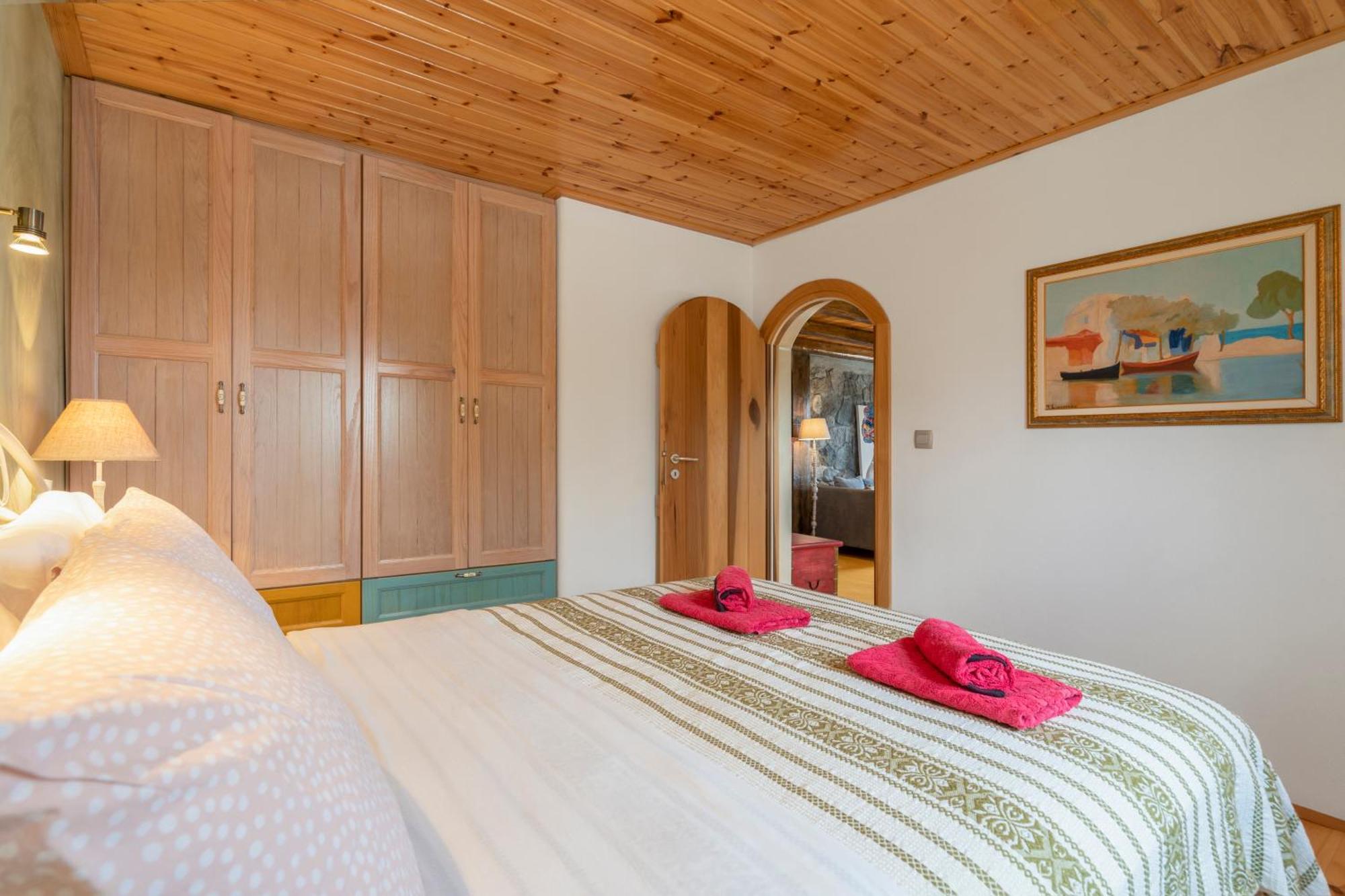 Ferienhaus Olive Leaf *
